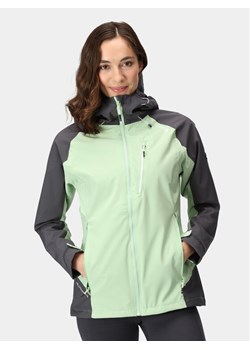 Regatta Kurtka przeciwdeszczowa Birchdale RWW300 Zielony Regular Fit ze sklepu MODIVO w kategorii Kurtki damskie - zdjęcie 182625604