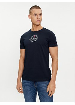 Tommy Hilfiger T-Shirt Global Stripe MW0MW34388 Granatowy Regular Fit ze sklepu MODIVO w kategorii T-shirty męskie - zdjęcie 182627814