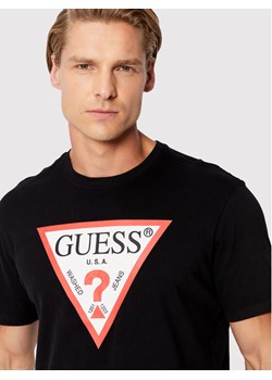 Guess T-Shirt M2GI68 KBA60 Czarny Regular Fit ze sklepu MODIVO w kategorii T-shirty męskie - zdjęcie 182627923