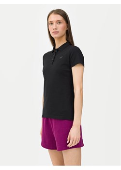 4F Polo 4FWSS24TPTSF132 Czarny Slim Fit ze sklepu MODIVO w kategorii Bluzki damskie - zdjęcie 182628032