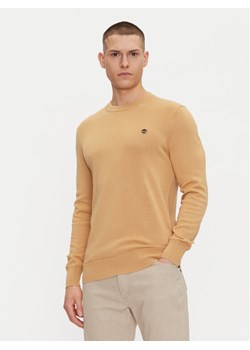 Timberland Sweter TB0A2BMM Beżowy Regular Fit ze sklepu MODIVO w kategorii Swetry męskie - zdjęcie 182630050