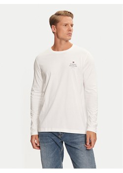 Tommy Hilfiger Longsleeve MW0MW36501 Biały Regular Fit ze sklepu MODIVO w kategorii T-shirty męskie - zdjęcie 182630162