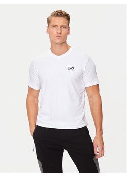 EA7 Emporio Armani T-Shirt 8NPT27 PJVQZ 1100 Biały Regular Fit - id: 0000304212994 - marki Emporio Armani - 182630172 EA7 Emporio Armani T-Shirt 8NPT27 PJVQZ 1100 Biały Regular Fit ze sklepu MODIVO w kategorii T-shirty męskie - zdjęcie 182630172