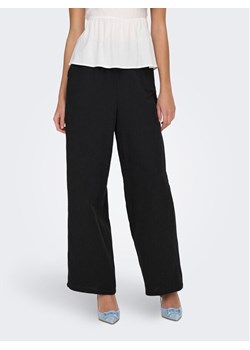 ONLY Spodnie materiałowe Thyra 15296375 Czarny Comfort Fit ze sklepu MODIVO w kategorii Spodnie damskie - zdjęcie 182630550