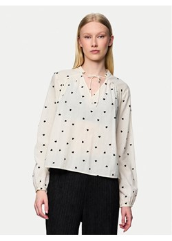 Pieces Bluzka 17151639 Écru Regular Fit ze sklepu MODIVO w kategorii Bluzki damskie - zdjęcie 182630651