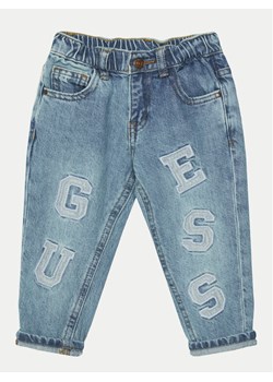 Guess Jeansy N5RA03 D45E0 Niebieski Regular Fit ze sklepu MODIVO w kategorii Spodnie chłopięce - zdjęcie 182631221