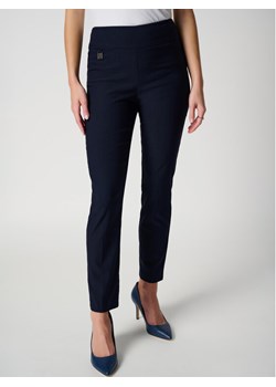 Joseph Ribkoff Spodnie materiałowe 201483NOS Granatowy Slim Fit ze sklepu MODIVO w kategorii Spodnie damskie - zdjęcie 182632440