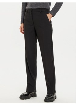 Calvin Klein Spodnie materiałowe K20K207633 Czarny Regular Fit ze sklepu MODIVO w kategorii Spodnie damskie - zdjęcie 182632754