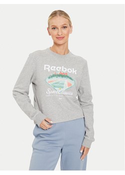 Reebok Bluza Court Sport FT Craw 100076214 Szary Regular Fit ze sklepu MODIVO w kategorii Bluzy damskie - zdjęcie 182634422