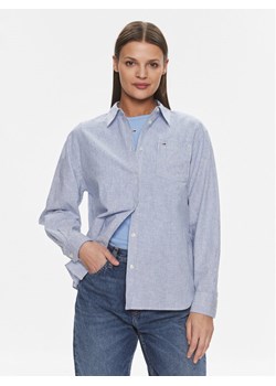 Tommy Jeans Koszula DW0DW17737 Niebieski Boxy Fit ze sklepu MODIVO w kategorii Koszule damskie - zdjęcie 182634841