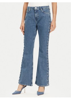 Guess Jeansy W5GA1E D4H7C Niebieski Boot Fit ze sklepu MODIVO w kategorii Jeansy damskie - zdjęcie 182636003