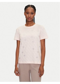 Guess T-Shirt V5GI16 I3Z14 Różowy Regular Fit - id: 0000304857980 - marki Guess - 182636250 Guess T-Shirt V5GI16 I3Z14 Różowy Regular Fit ze sklepu MODIVO w kategorii Bluzki damskie - zdjęcie 182636250