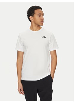 The North Face T-Shirt Vertical NF0A89FP Biały Regular Fit ze sklepu MODIVO w kategorii T-shirty męskie - zdjęcie 182636391