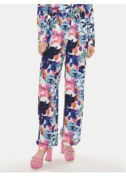 YAS Spodnie materiałowe Alara 26033658 Kolorowy Loose Fit ze sklepu MODIVO w kategorii Spodnie damskie - zdjęcie 182636803