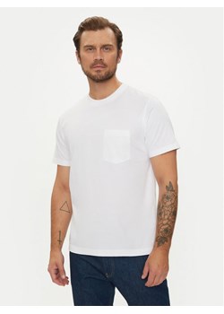Gap T-Shirt 507947-00 Biały Regular Fit ze sklepu MODIVO w kategorii T-shirty męskie - zdjęcie 182637482
