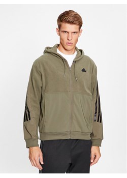 adidas Bluza Future Icons 3-Stripes IJ8861 Zielony Loose Fit ze sklepu MODIVO w kategorii Bluzy męskie - zdjęcie 182637960