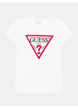 Guess T-Shirt J2YI51 K6YW1 Biały Regular Fit ze sklepu MODIVO w kategorii T-shirty chłopięce - zdjęcie 182638220