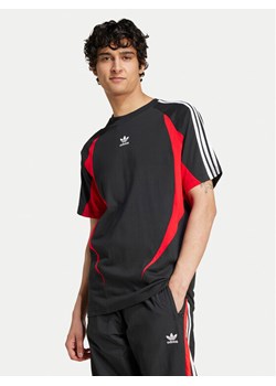 adidas T-Shirt Archive IX9648 Czarny Regular Fit ze sklepu MODIVO w kategorii T-shirty męskie - zdjęcie 182638773