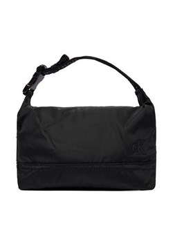 Calvin Klein Jeans Saszetka Ultralight Washbag Ny K50K512170 Czarny ze sklepu MODIVO w kategorii Torby męskie - zdjęcie 182639080