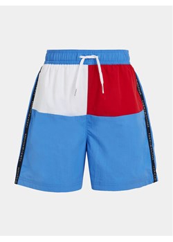 Tommy Hilfiger Szorty kąpielowe UB0UB00527 Niebieski Regular Fit ze sklepu MODIVO w kategorii Kąpielówki chłopięce - zdjęcie 182639434