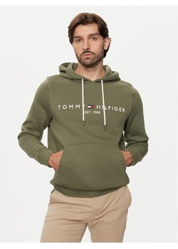 Tommy Hilfiger Bluza Logo MW0MW11599 Zielony Regular Fit ze sklepu MODIVO w kategorii Bluzy męskie - zdjęcie 182640432