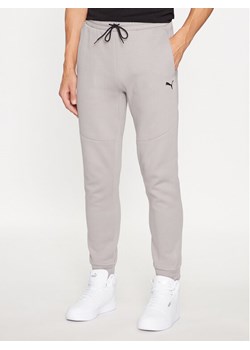 Puma Spodnie dresowe Pumatech 538286 Szary Regular Fit ze sklepu MODIVO w kategorii Spodnie męskie - zdjęcie 182640962