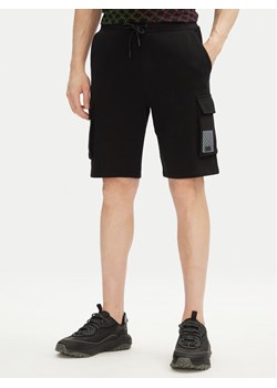 KARL LAGERFELD Szorty sportowe 705402 552917 Czarny Regular Fit ze sklepu MODIVO w kategorii Spodenki męskie - zdjęcie 182641360