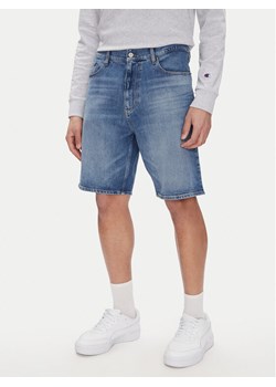 Tommy Jeans Szorty jeansowe Isaac DM0DM20952 Niebieski Relaxed Fit ze sklepu MODIVO w kategorii Spodenki męskie - zdjęcie 182641563