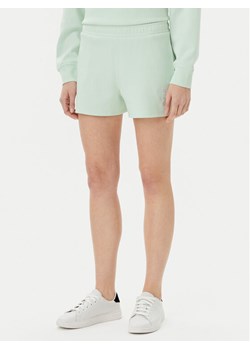 Guess Szorty sportowe V5GD19 KC3D2 Zielony Relaxed Fit ze sklepu MODIVO w kategorii Szorty - zdjęcie 182641772
