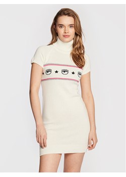Chiara Ferragni Sukienka dzianinowa 73CBOM96 Biały Slim Fit ze sklepu MODIVO w kategorii Sukienki - zdjęcie 182641811