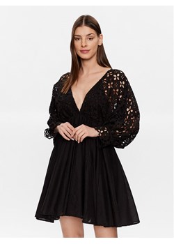 Iconique Sukienka letnia IC23 019 Czarny Regular Fit ze sklepu MODIVO w kategorii Sukienki - zdjęcie 182642110