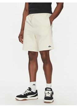 Quiksilver Szorty sportowe EQYFB03372 Écru Regular Fit ze sklepu MODIVO w kategorii Spodenki męskie - zdjęcie 182643502