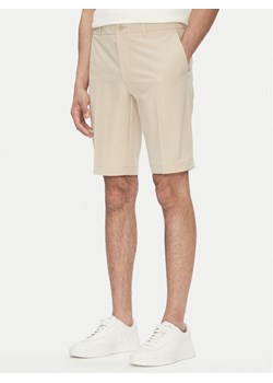 BOSS Szorty materiałowe S_Commuter_10.5 inch 50540337 Beżowy Slim Fit ze sklepu MODIVO w kategorii Spodenki męskie - zdjęcie 182643854