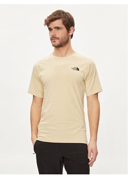 The North Face T-Shirt NF0A87NU Beżowy Regular Fit ze sklepu MODIVO w kategorii T-shirty męskie - zdjęcie 182644492