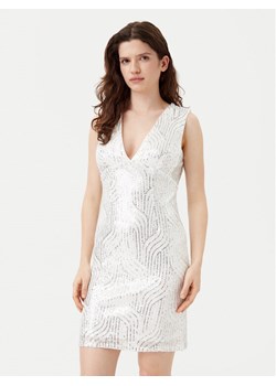 YAS Sukienka koktajlowa Olga 26036725 Srebrny Regular Fit ze sklepu MODIVO w kategorii Sukienki - zdjęcie 182644552