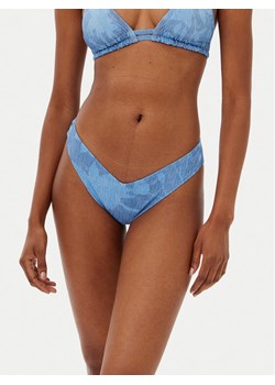 Chantelle Dół od bikini Easy Pop C22JG0 Niebieski ze sklepu MODIVO w kategorii Stroje kąpielowe - zdjęcie 182644612