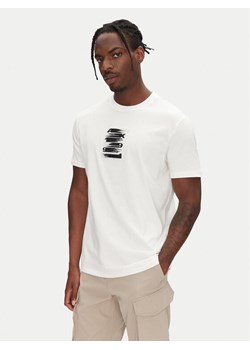 Armani Exchange T-Shirt XM000548 AF10362 U0009 Biały Regular Fit ze sklepu MODIVO w kategorii T-shirty męskie - zdjęcie 182645794