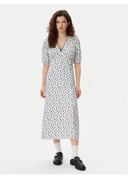 Tommy Jeans Sukienka letnia Bird DW0DW20336 Biały Regular Fit ze sklepu MODIVO w kategorii Sukienki - zdjęcie 182645831