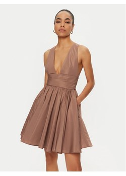 PINKO Sukienka koktajlowa Casalfermo 102777 Y3LE Brązowy Regular Fit ze sklepu MODIVO w kategorii Sukienki - zdjęcie 182645941