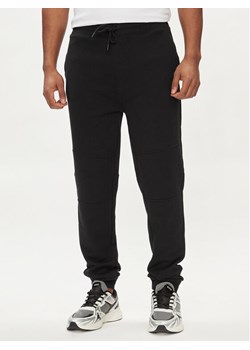 Boss Spodnie dresowe Se_brid 50513379 Czarny Regular Fit ze sklepu MODIVO w kategorii Spodnie męskie - zdjęcie 182646474