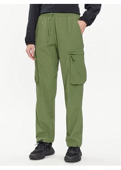 Columbia Spodnie outdoor Boundless Trek™ 2073011 Zielony Relaxed Fit ze sklepu MODIVO w kategorii Spodnie damskie - zdjęcie 182646910