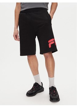 Fila Szorty sportowe Lezinnes FAM0870 Czarny Regular Fit ze sklepu MODIVO w kategorii Spodenki męskie - zdjęcie 182647221
