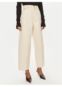 Calvin Klein Jeansy K20K207270 Écru Wide Leg ze sklepu MODIVO w kategorii Jeansy damskie - zdjęcie 182647224