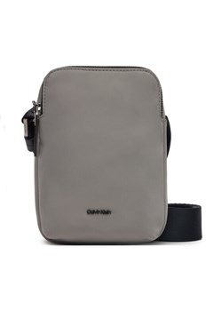 Calvin Klein Saszetka Business Tech Reporter Xs K50K512888 Szary ze sklepu MODIVO w kategorii Torby męskie - zdjęcie 182647303