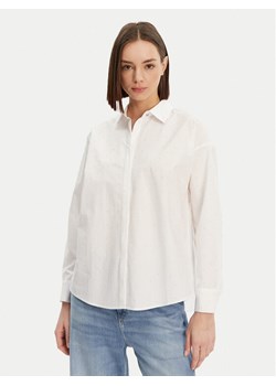 Guess Koszula W5GH42 WGWS0 Biały Comfort Fit ze sklepu MODIVO w kategorii Koszule damskie - zdjęcie 182647870