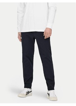 Only & Sons Chinosy Linus 22029765 Granatowy Tapered Fit ze sklepu MODIVO w kategorii Spodnie męskie - zdjęcie 182648094