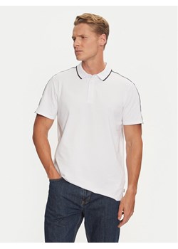 Guess Polo M4YP40 KARS0 Biały Regular Fit ze sklepu MODIVO w kategorii T-shirty męskie - zdjęcie 182648853