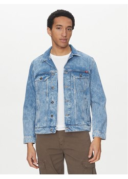 Mustang Kurtka jeansowa Dallas 1016352 Niebieski Regular Fit ze sklepu MODIVO w kategorii Kurtki męskie - zdjęcie 182648950