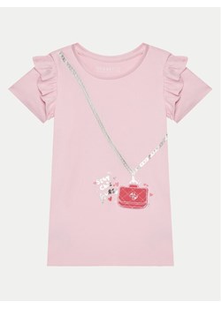 Guess Sukienka codzienna K5RK00 KA6W4 Różowy Regular Fit ze sklepu MODIVO w kategorii Sukienki dziewczęce - zdjęcie 182649182