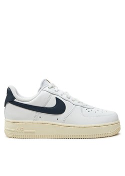 Nike Sneakersy Air Force 1 '07 Flyease HJ9122 100 Biały ze sklepu MODIVO w kategorii Buty sportowe damskie - zdjęcie 182650230
